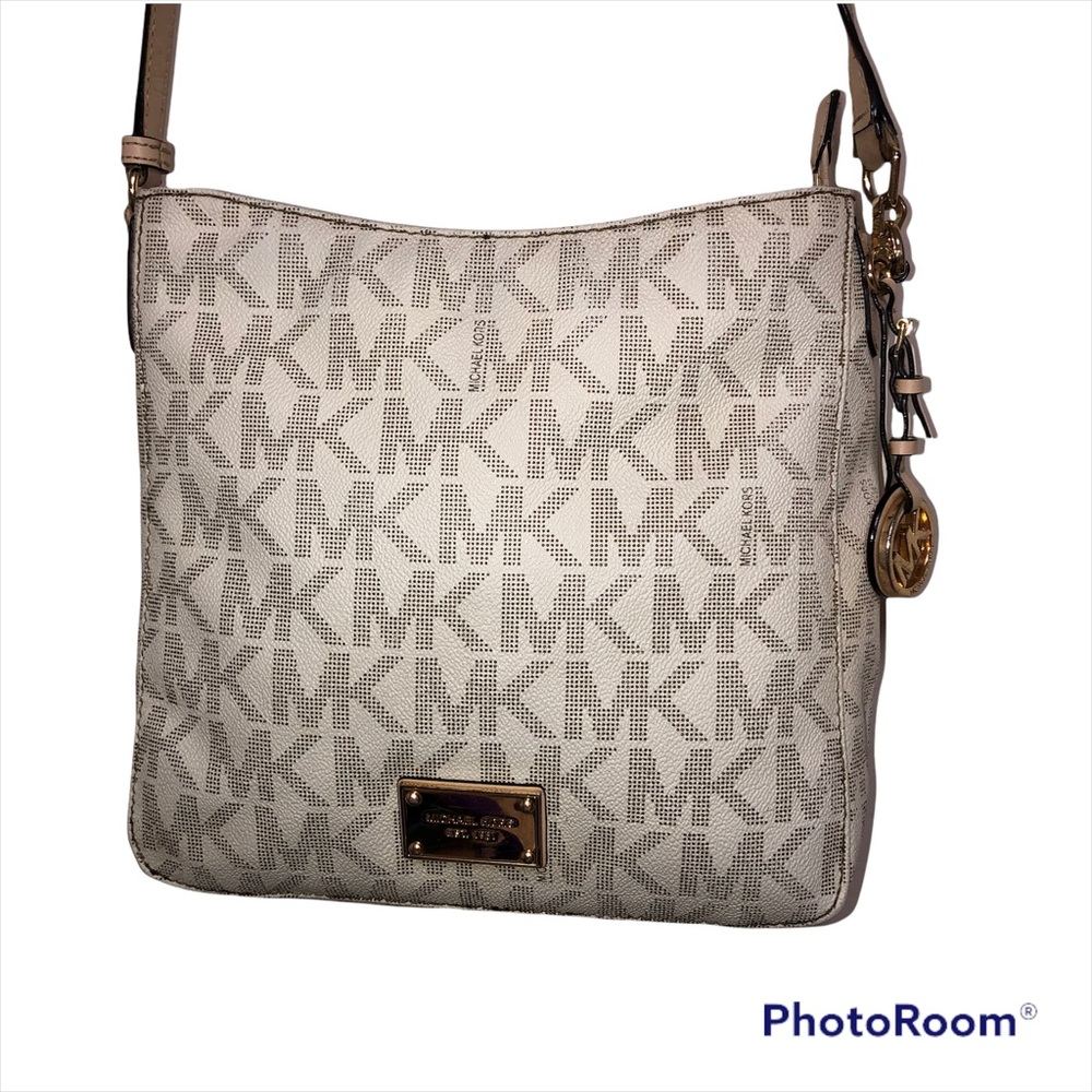 Michael Kors Over the Shoulder Medium Size Handbag